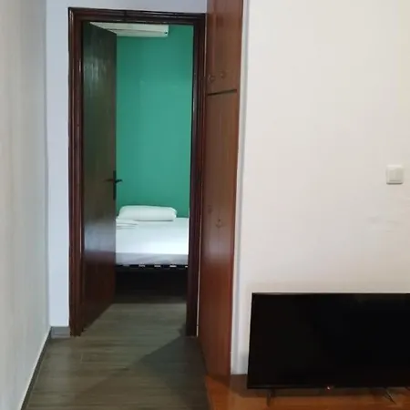 Angelos *